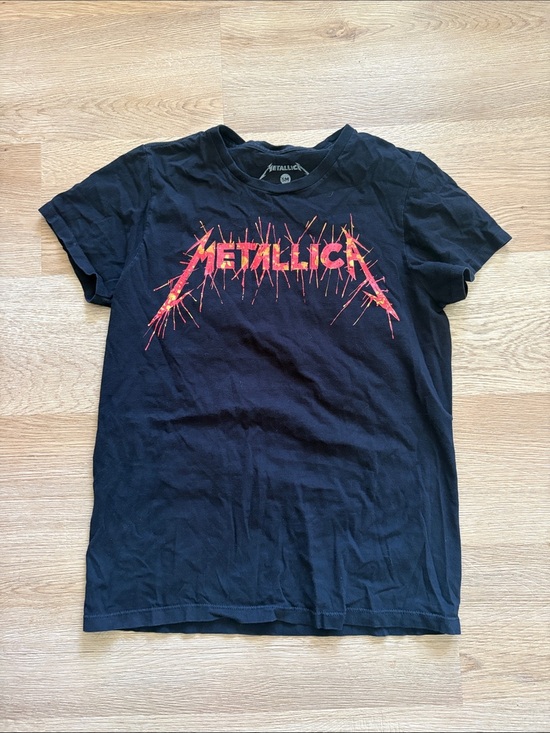 no brand Tops - Live Nation Black Metallica Graphic Tee with Red Logo